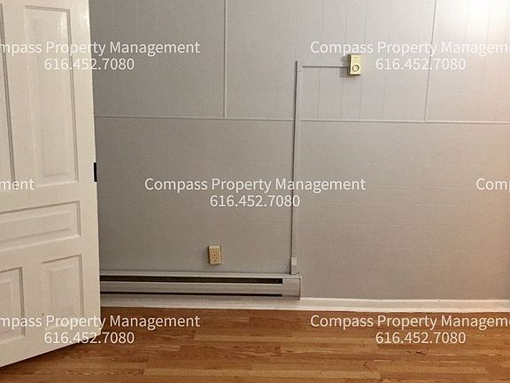 4th image of 116 Gold Ave NW