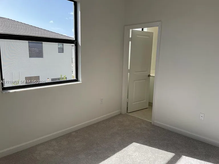 12928 SW 232nd Ter #12928 — Photo 5