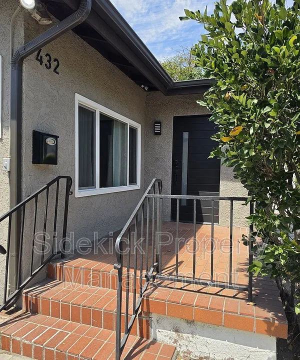 432 W Garfield Ave