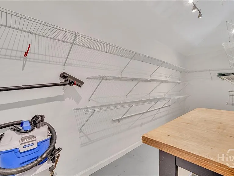 2337 Shirley Dr — Photo 45