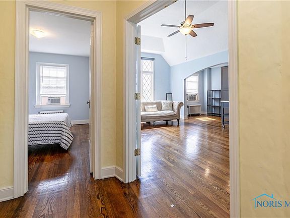 4th image of 2200 Scottwood Ave Unit 308