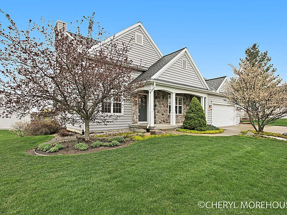 2nd image of 2440 Peerpoint Dr SE