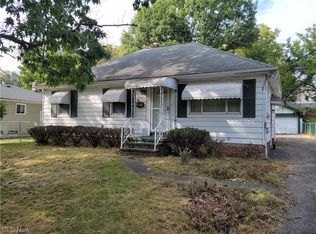 16241 Glenburn Ave, Maple Heights, OH 44128