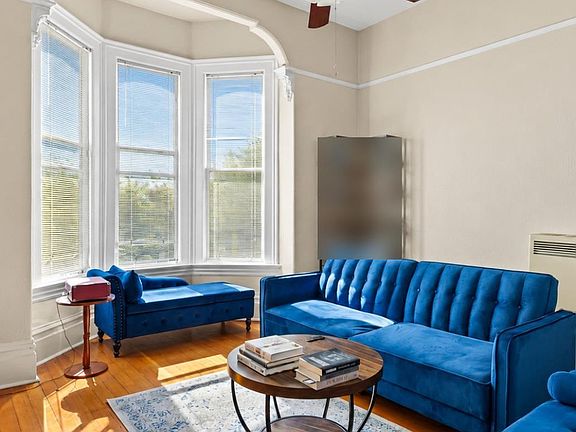 5th image of 553 Pacific Avenue