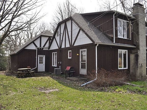 Side yard & patio