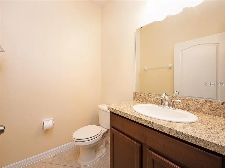 3439 Rodrick Cir — Photo 10