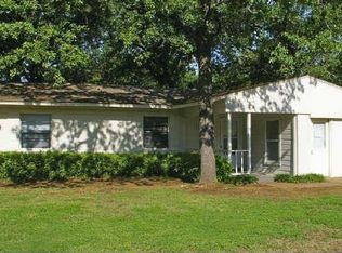 1517 Betsy Ln, Irving, TX 75061
