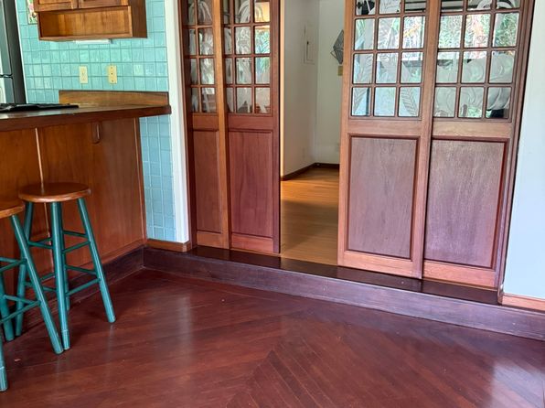 (undisclosed Address)