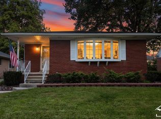 652 Godfroy Ave, Monroe, MI 48162