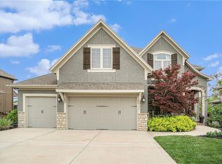 1708 SW Napa Valley Dr, Lees Summit, MO 64082