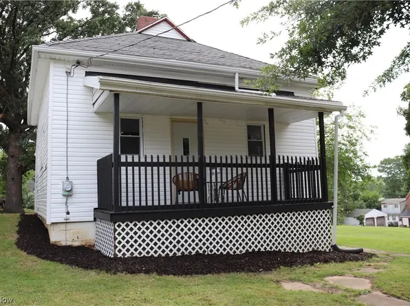 2406 17th St NE, Canton, OH 44705