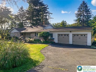 2304 Black River Rd, Bethlehem, PA, 18015