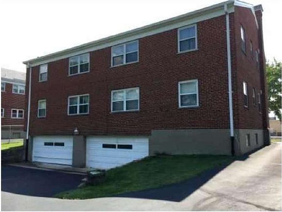 2nd image of 3560 Schwartze Ave APT 3