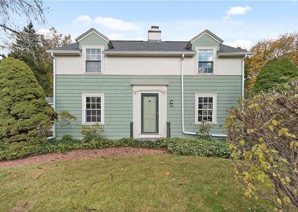 1st image of 138 Miller Ave E