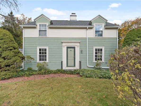138 Miller Ave E, Rumford, RI 02916