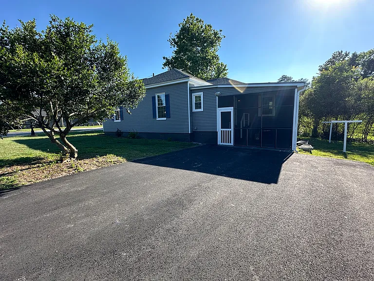 502 Lakeview Ave — Photo 3