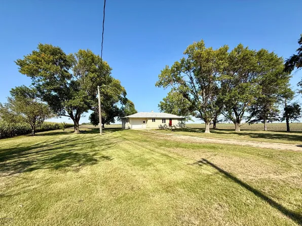 7258 160th Ave S, Sabin, MN 56580