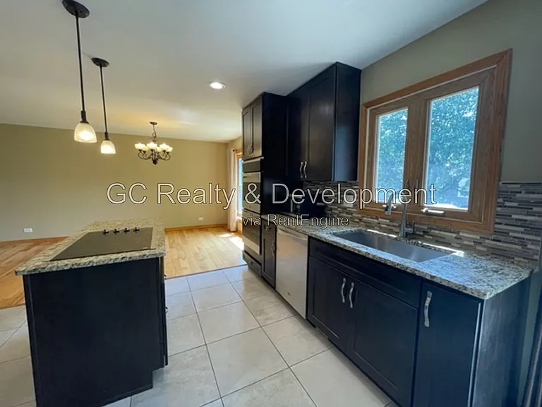 2193 Hitching Post Ln — Photo 5