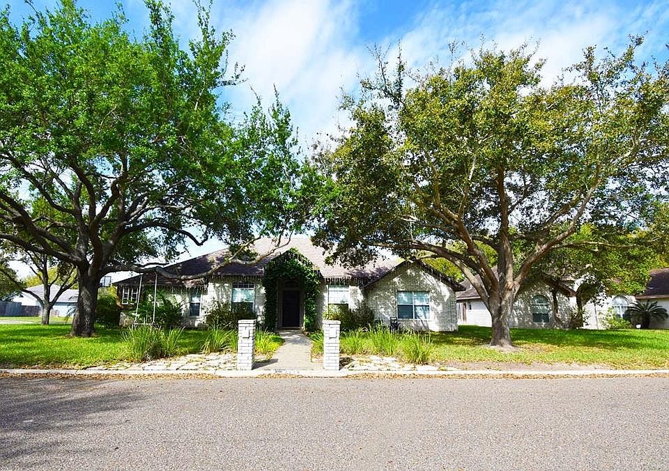 1st image of 2519 Garza St
