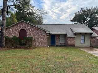 1011 Progreso Dr, Houston, TX 77038