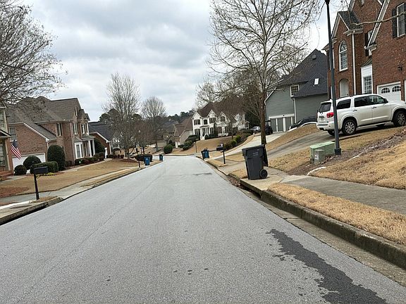 4th image of 3700 Millwater Xing