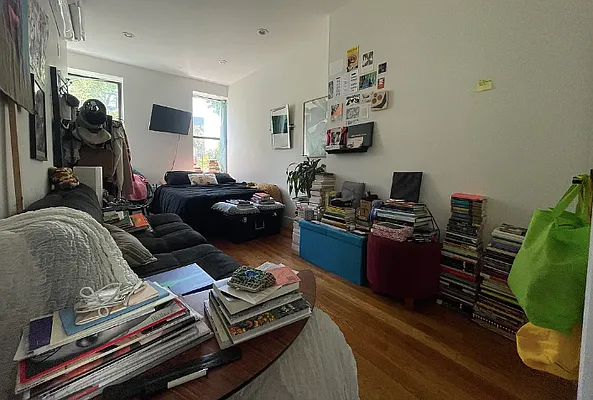 Rented by Yup Realty LLC | media 14