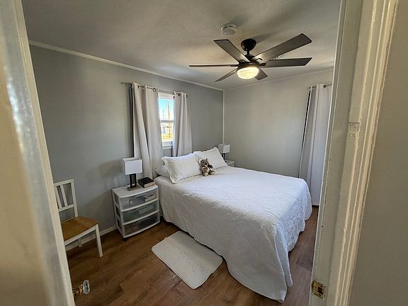 5th image of 2601 W 7th St