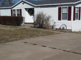 235 Maplewood Dr, Billings, MO 65610