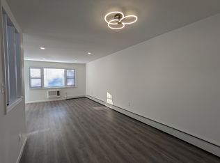 4231 202nd St #2, Bayside, NY 11361