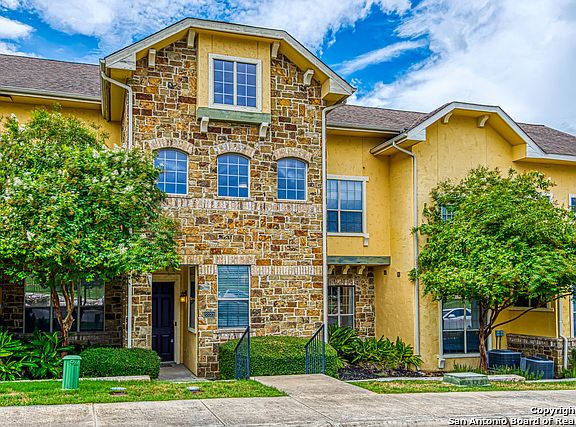 4th image of 22221 Estate Hill Dr