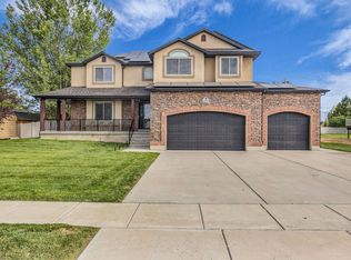 6014 W 5300 S, Hooper, UT 84315