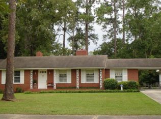 156 Anthony St, Baxley, GA 31513