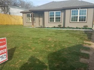 1782 Long Ct, Azle, TX 76020