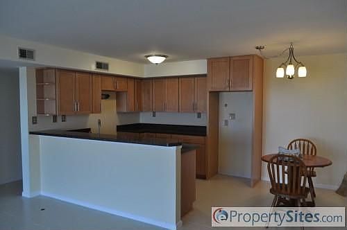 3rd image of 100 E Ocean View Ave APT 601