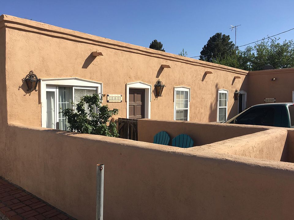 Front of Bldg (available unit in rear)