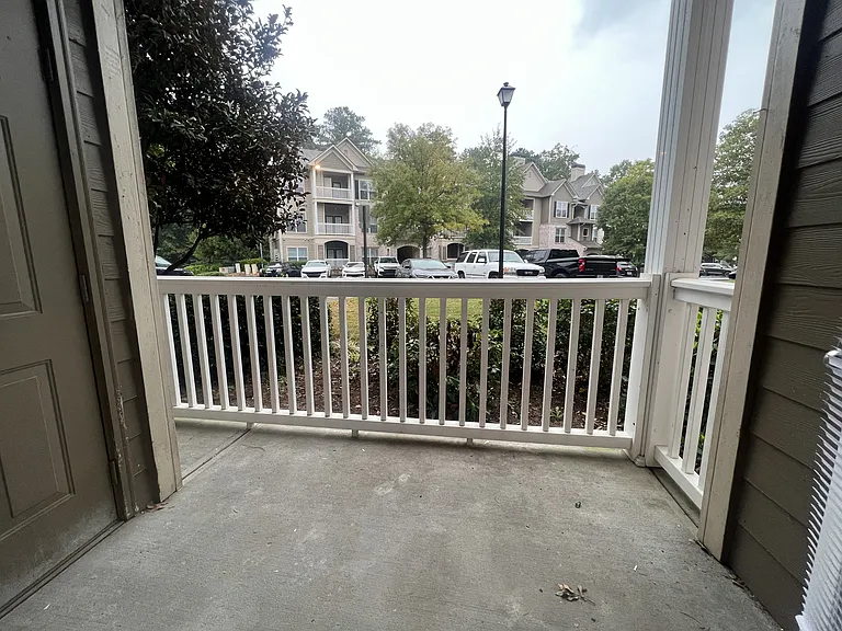 Wesley Kensington Apartments at Stonecrest — Photo 154