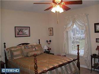 2nd image of 842 Dover Court Pl