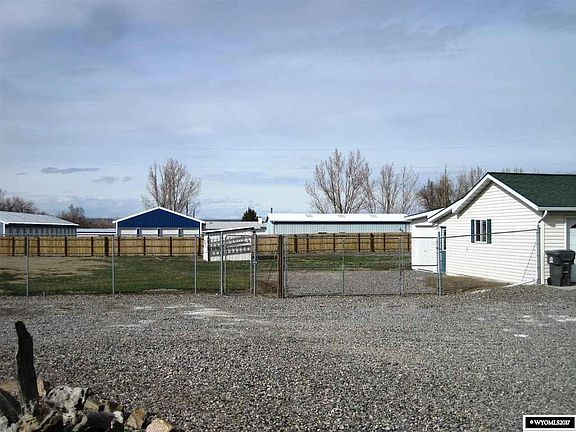2nd image of 2226 Columbine Ln