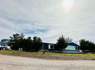 212 Pelican Roost Rd, Brule, NE 69127