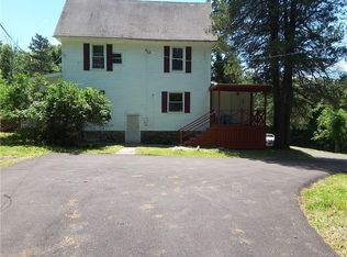 365 Ridge Rd, Highland Mills, NY 10930