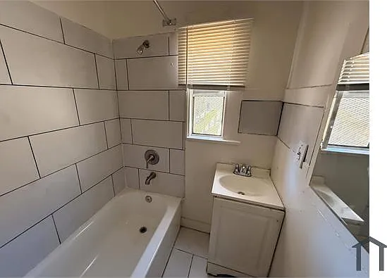 647 Linden Ave #1 — Photo 15