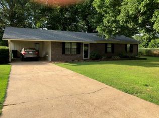 8056 Pillow St, Milan, TN 38358