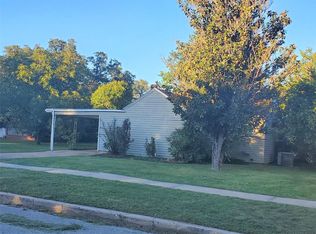 2606 Elizabeth Dr, Brownwood, TX 76801