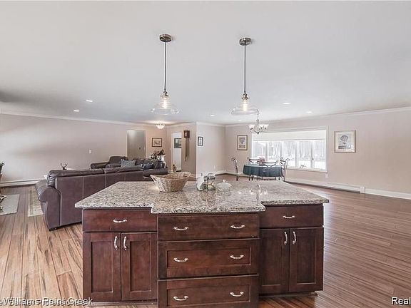 5th image of 3441 S Hadley Ln