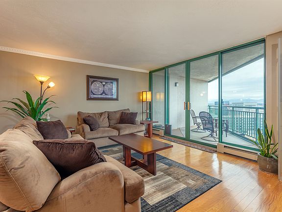 3rd image of 550 E 12th Ave APT 1608