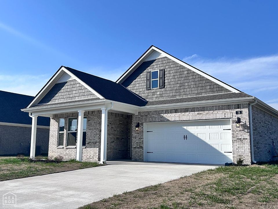 1st image of 76 Clearwater Dr
