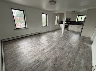 1137 W Boston Post Rd #1, Mamaroneck, NY 10543