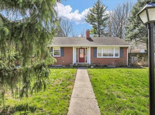 701 Hamilton Dr, Champaign, IL 61820