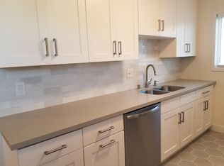 8130 W 83rd St, Playa Del Rey, CA 90293