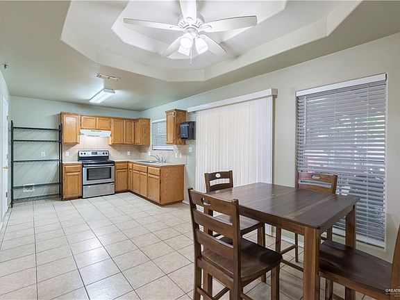 5th image of 2409 McCormack Dr
